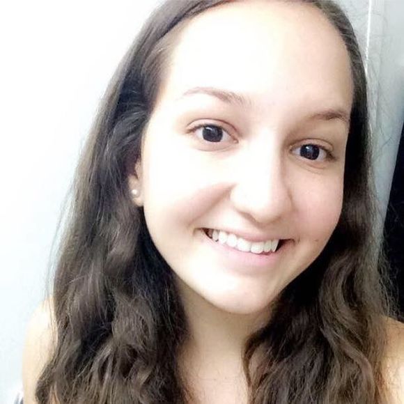 Meet your Posher, Catalina - Picture 1 of 1