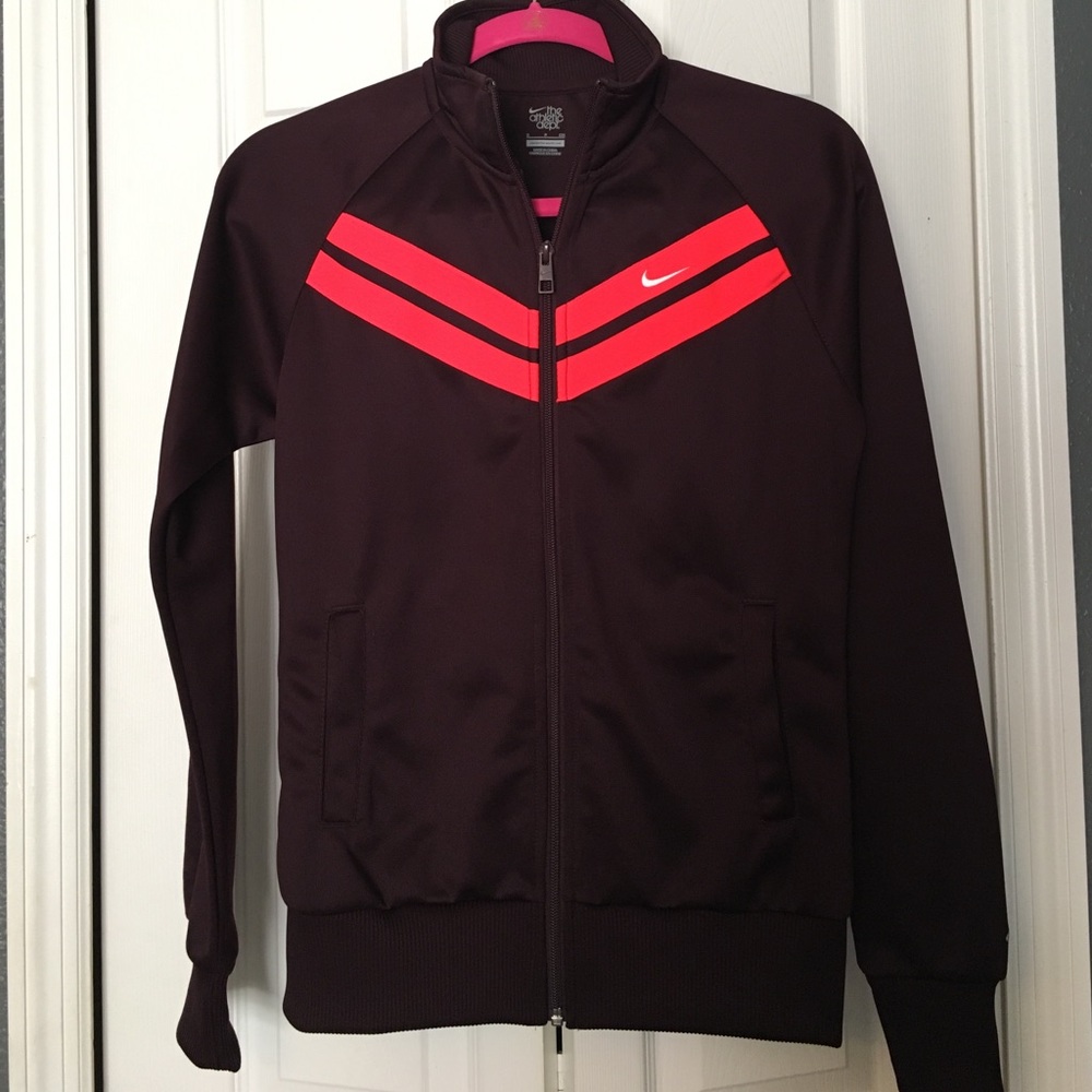 NWOT Nike Track Suit