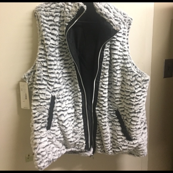 Jackets & Blazers - Reversible vest