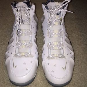 Men's Size 12. Nike Barkley Posite Max
