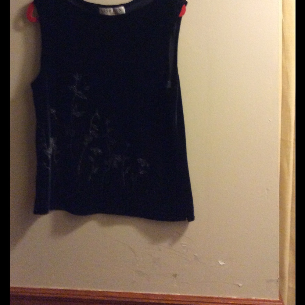 Velvet top - Picture 2 of 2
