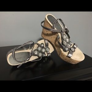 Steve Madden wedges