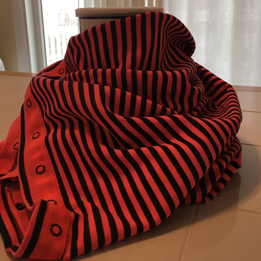 Lululemon Vinyasa Infinity Scarf