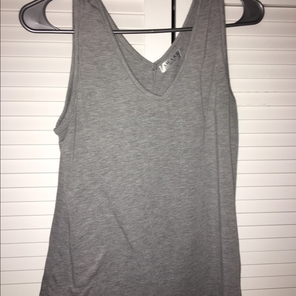 gray tank top - Picture 1 of 1