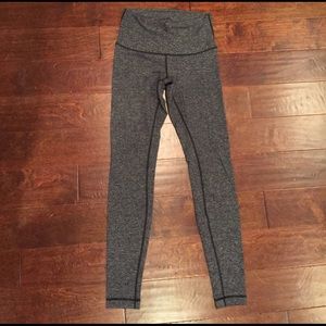 Lululemon Herringbone black full length tight