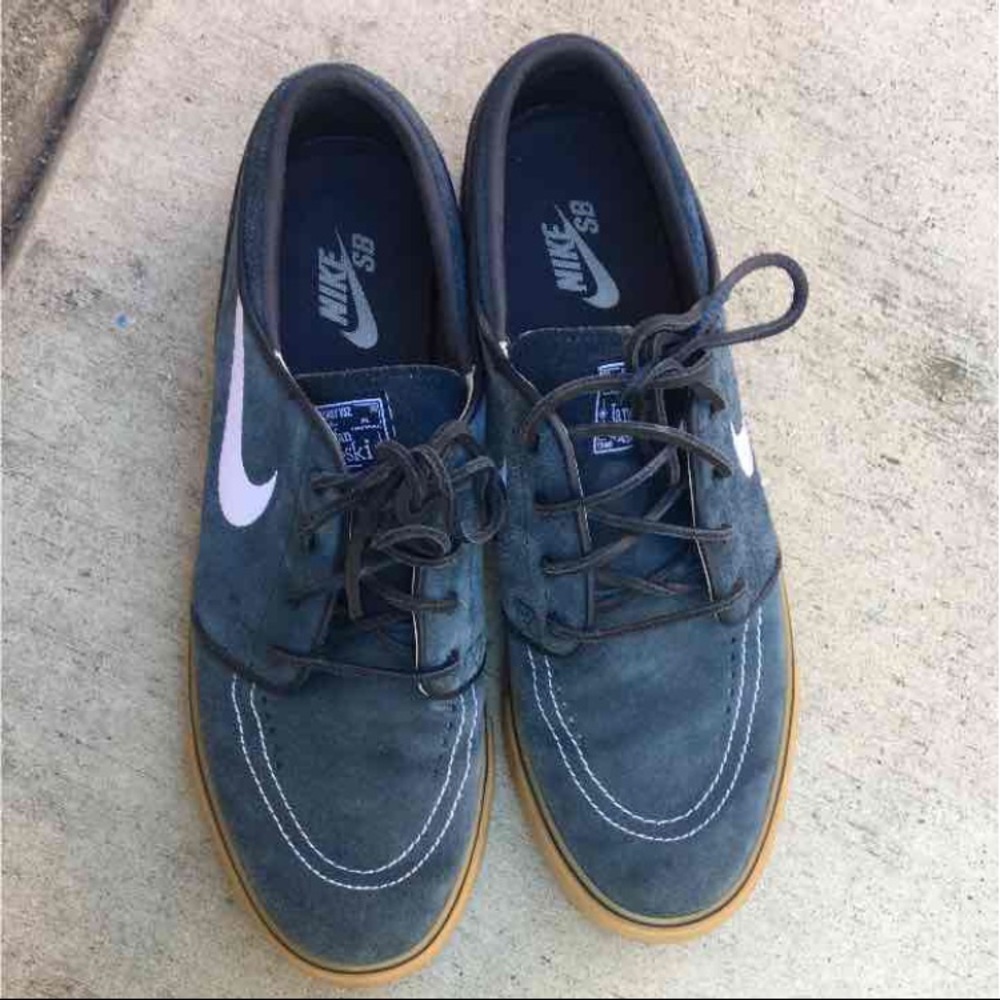 Navy Nike sb janoski men 9.5