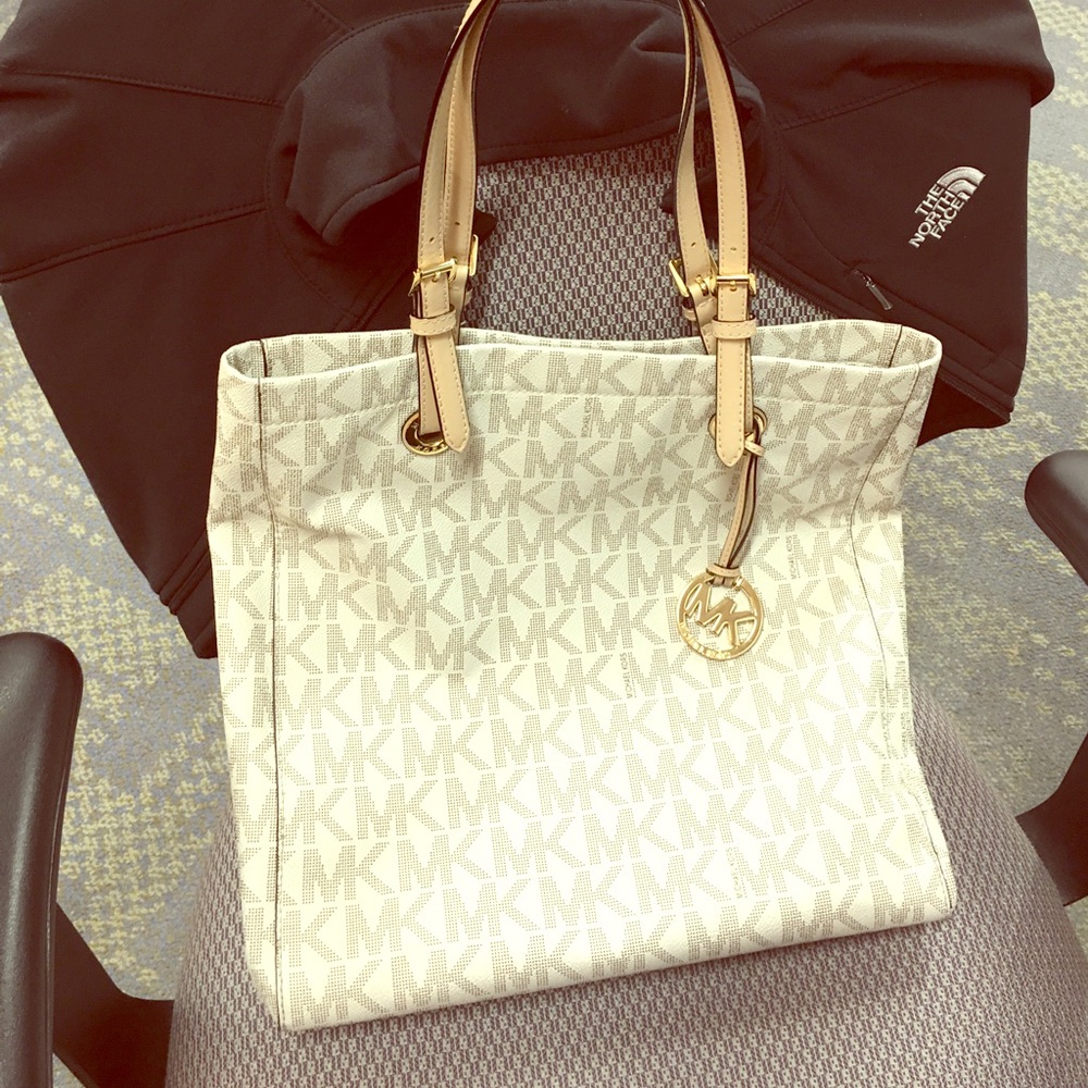 Mk tote purse