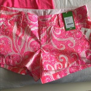Lilly Pulitzer Shorts - NWT Lilly pulitzer Walsh shorts in pink pout pbj Lilly Pulitzer Shorts - NWT Lilly pulitzer Walsh shorts in pink pout pbj