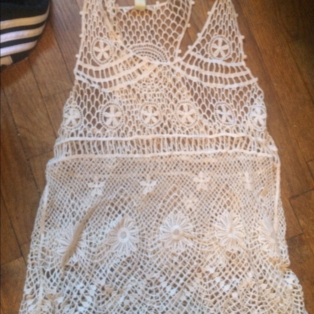 Lace coverup