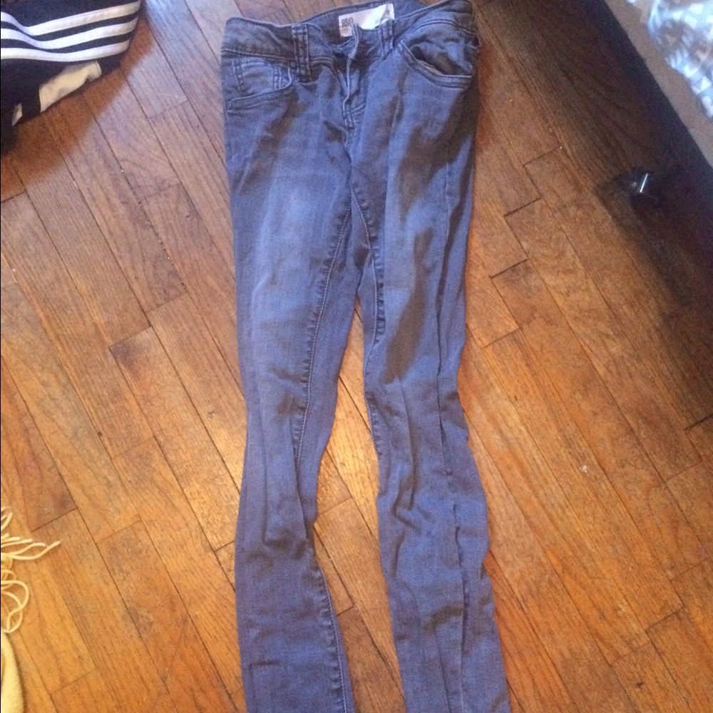 Tillys women's jeans