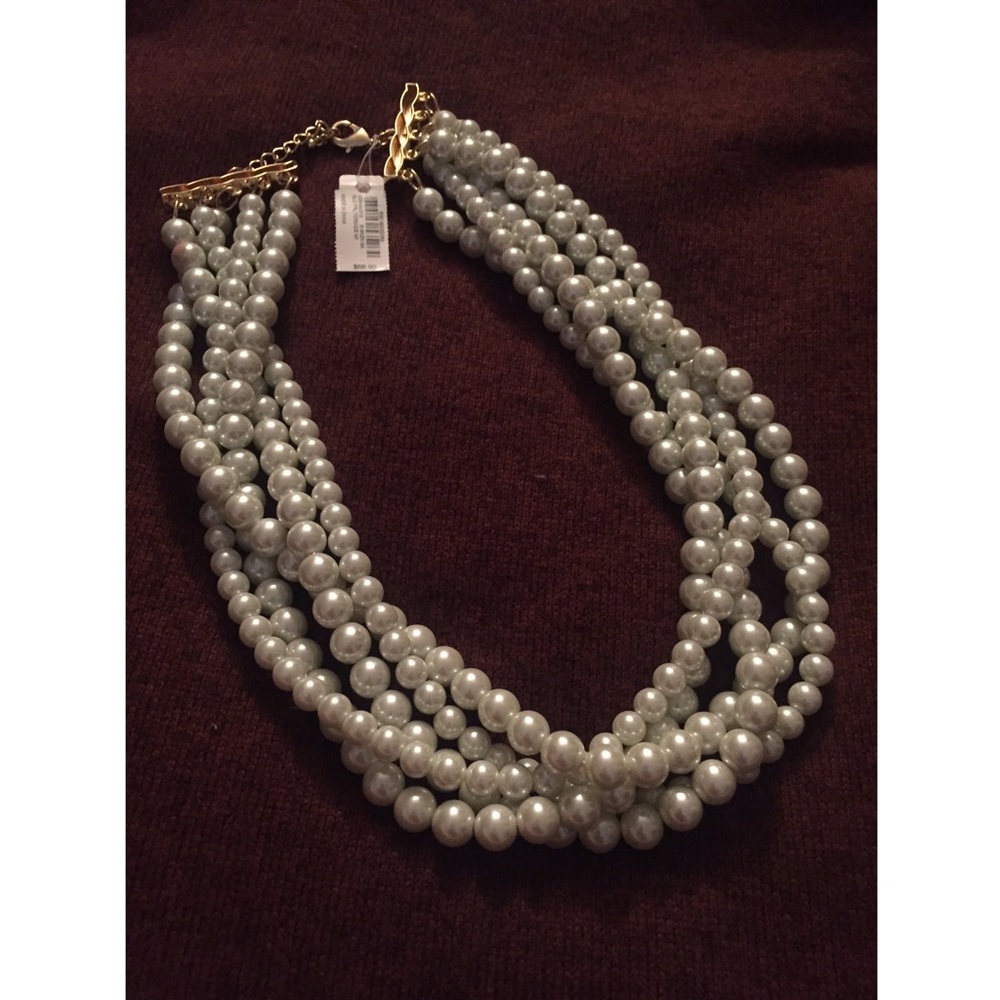 Pearls necklace 💕💕