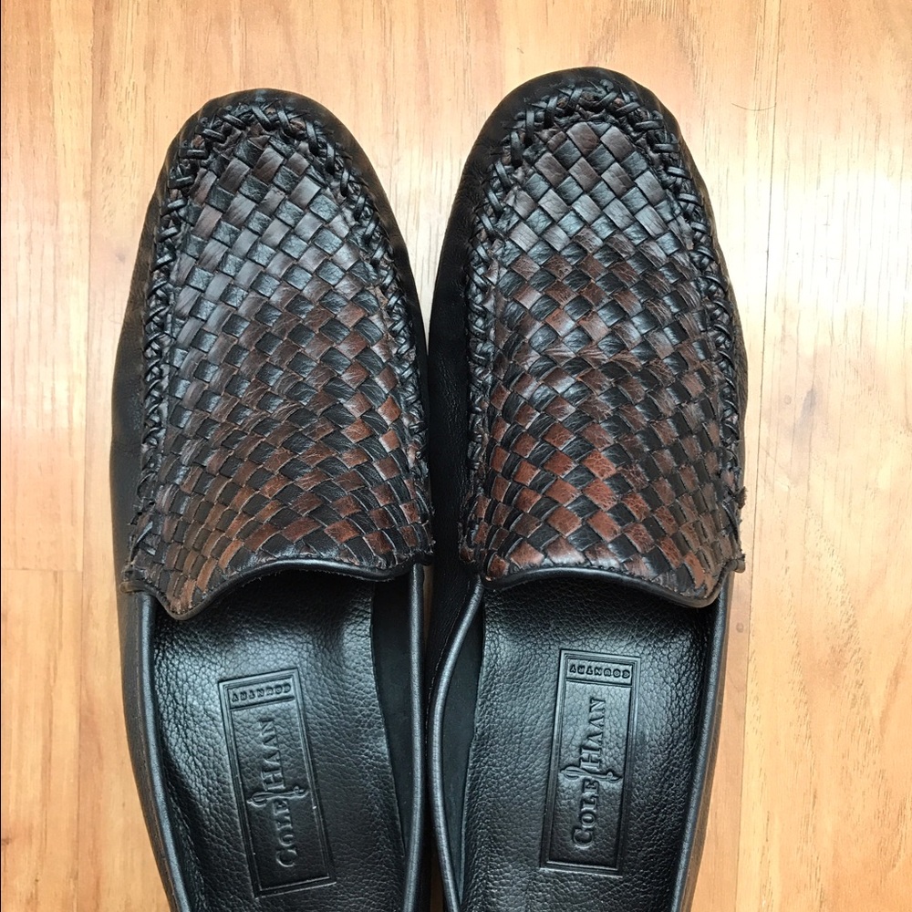 Gorgeous Leather Cole Haan Loafers with Woven Top