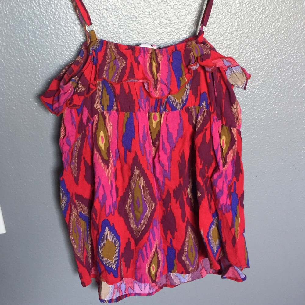 Aztec Print Top - Picture 2 of 3
