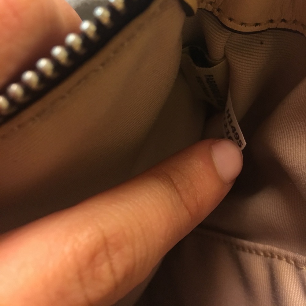 Coach Purse - Picture 7 of 7