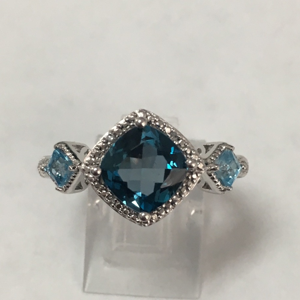 18k White Gold plated Cushion Blue Topaz ring!