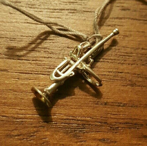 *RARE* 1970's-80's Vintage Sterling Trumpet Charm - Picture 5 of 8