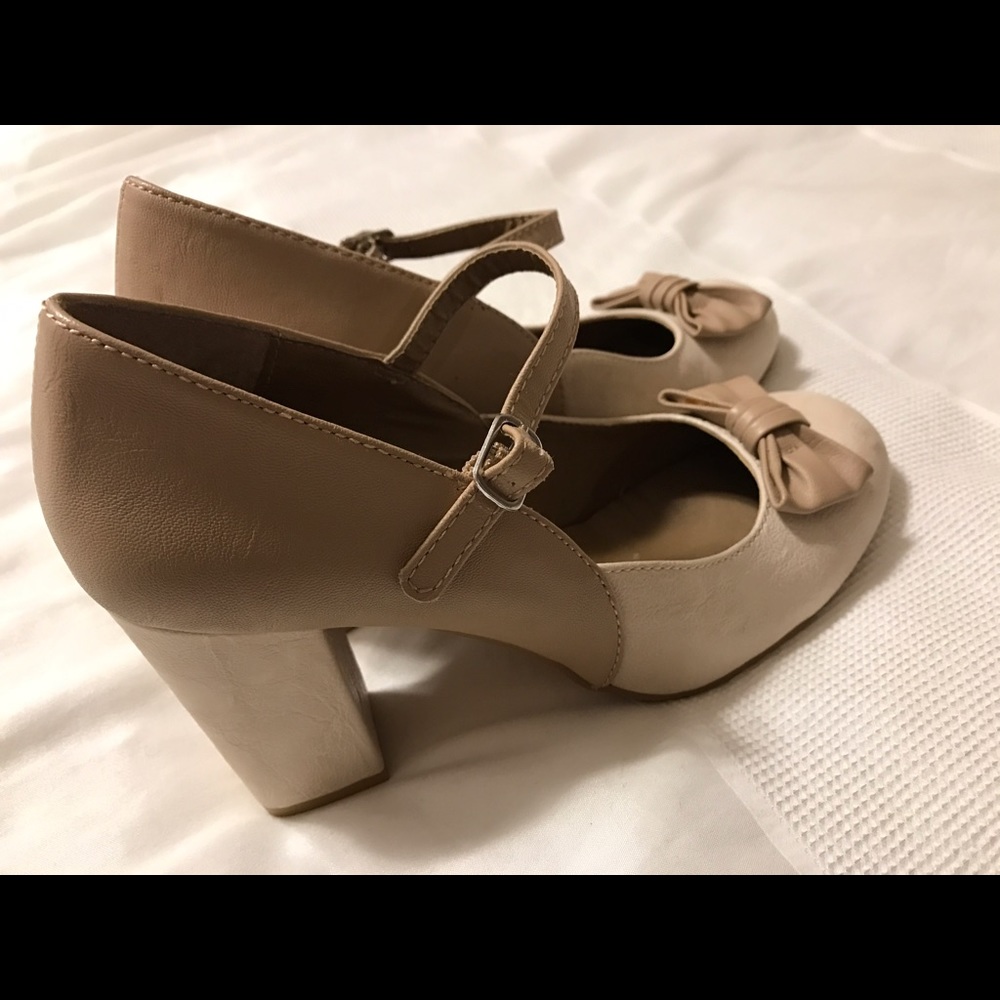 Jellypop nude pumps
