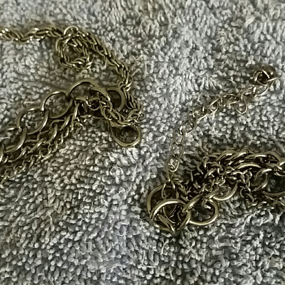 Necklace - Picture 3 of 4