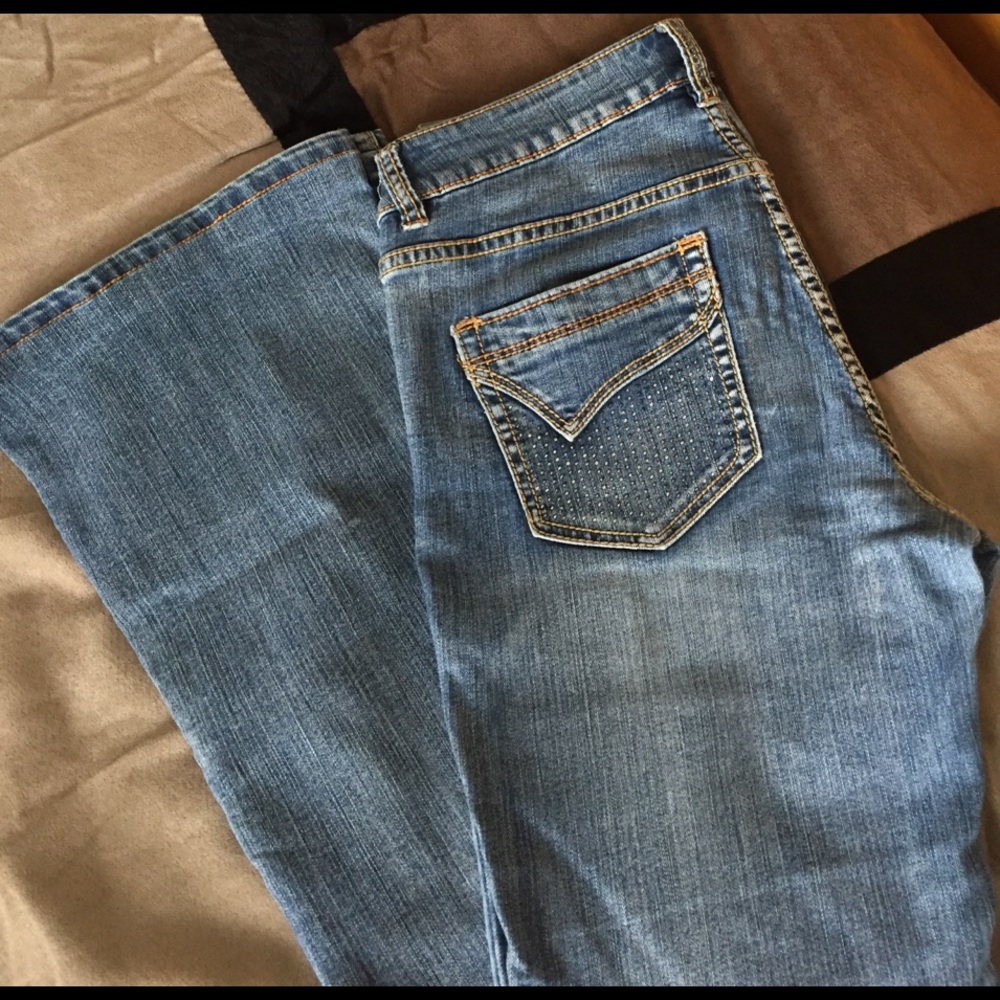 Stretch CACHE Jeans with crystals DEAL