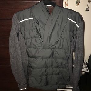 Lulu lemon puffer hoodie
