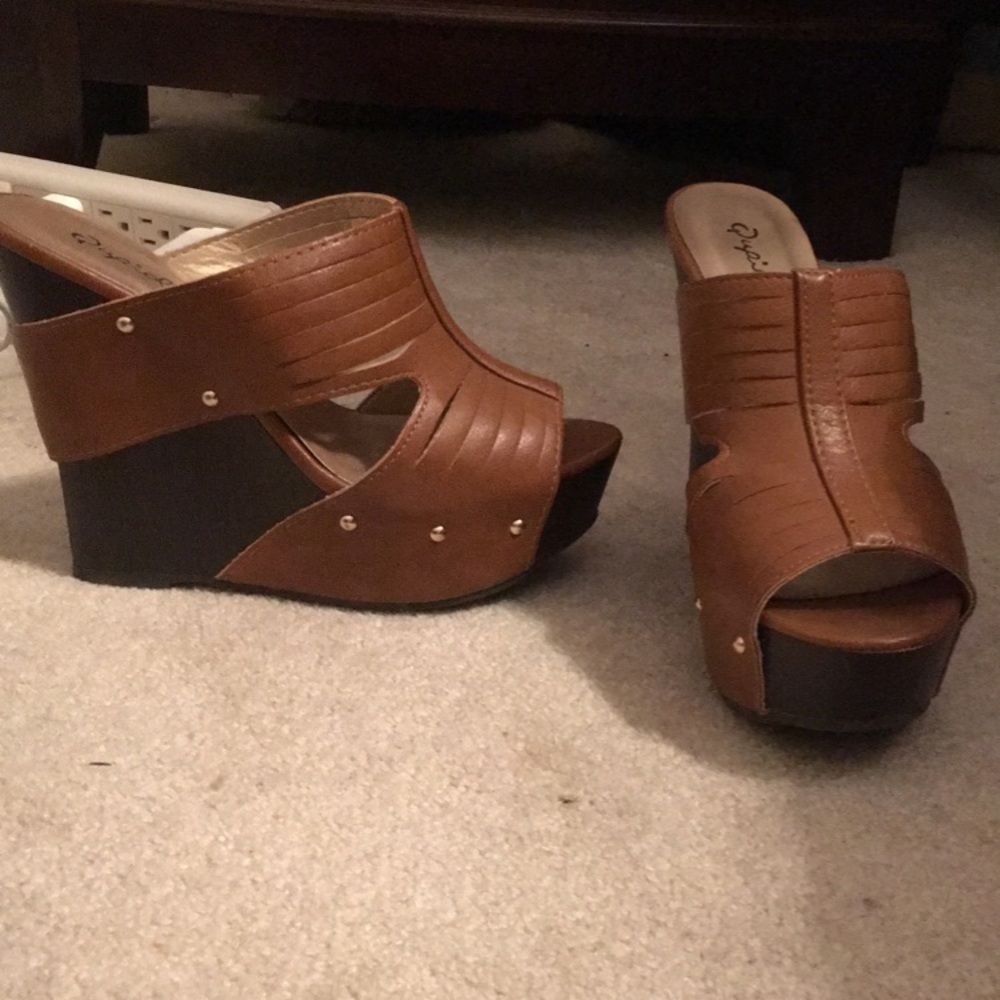 Never been worn platforms