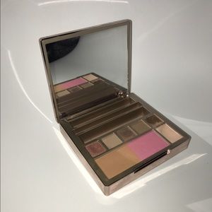 Urban Decay, Naked on the go pallet