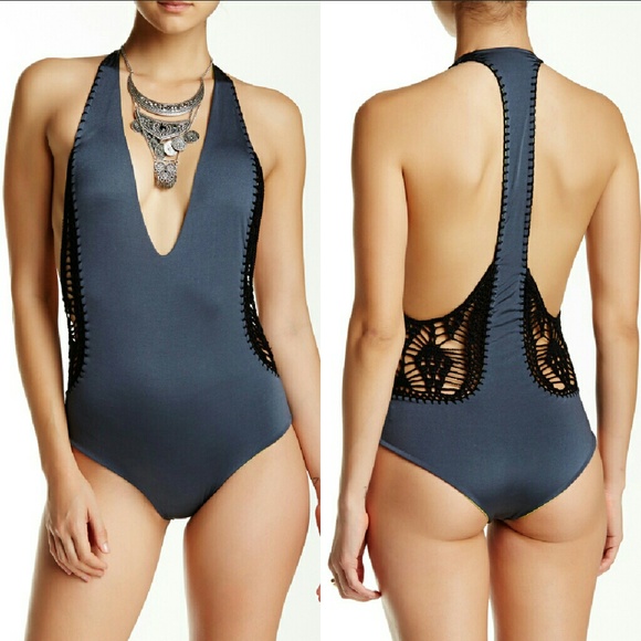 New indah pagoda crochet onepiece slate lime black - Picture 3 of 4