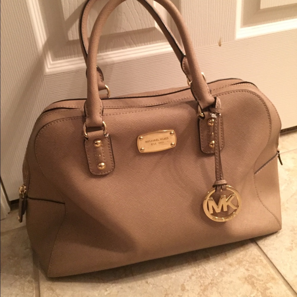 Michael Kors purse