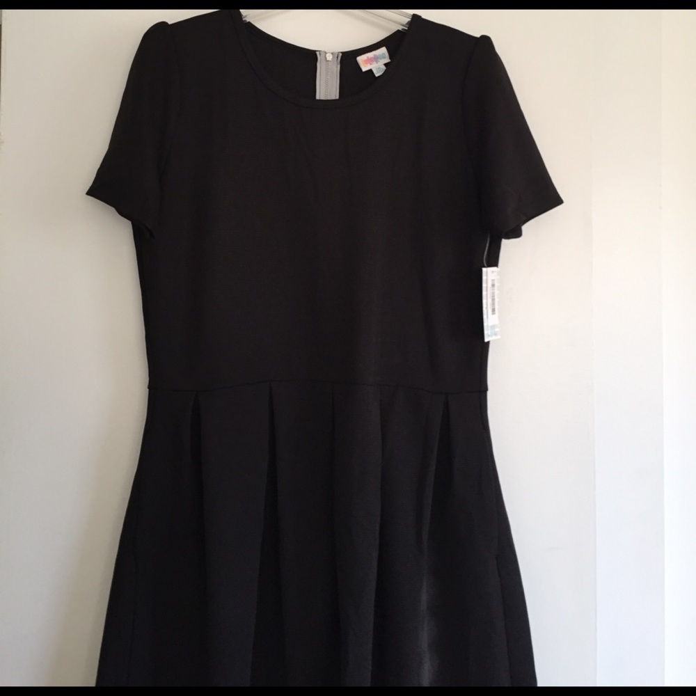 NWT 2X Amelia. Black. 🦄