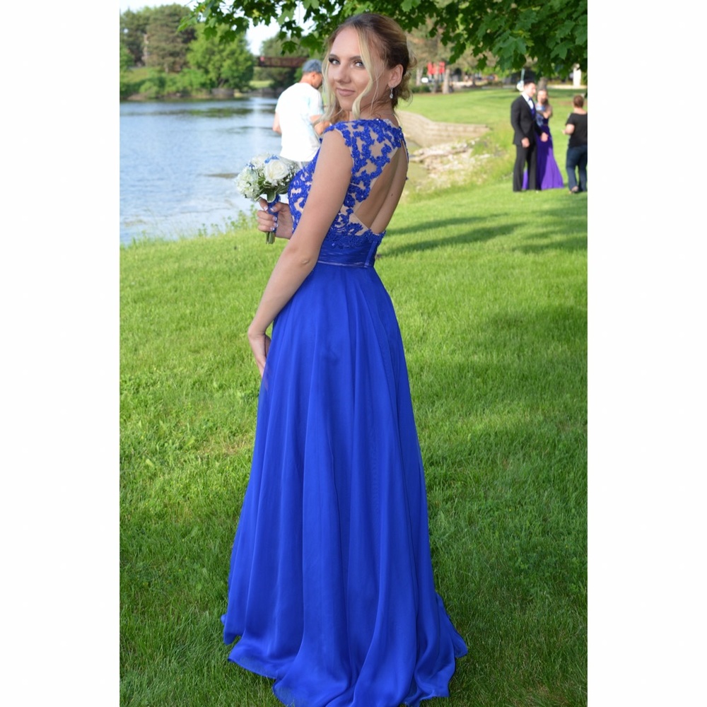 Mac Duggal Prom Dress