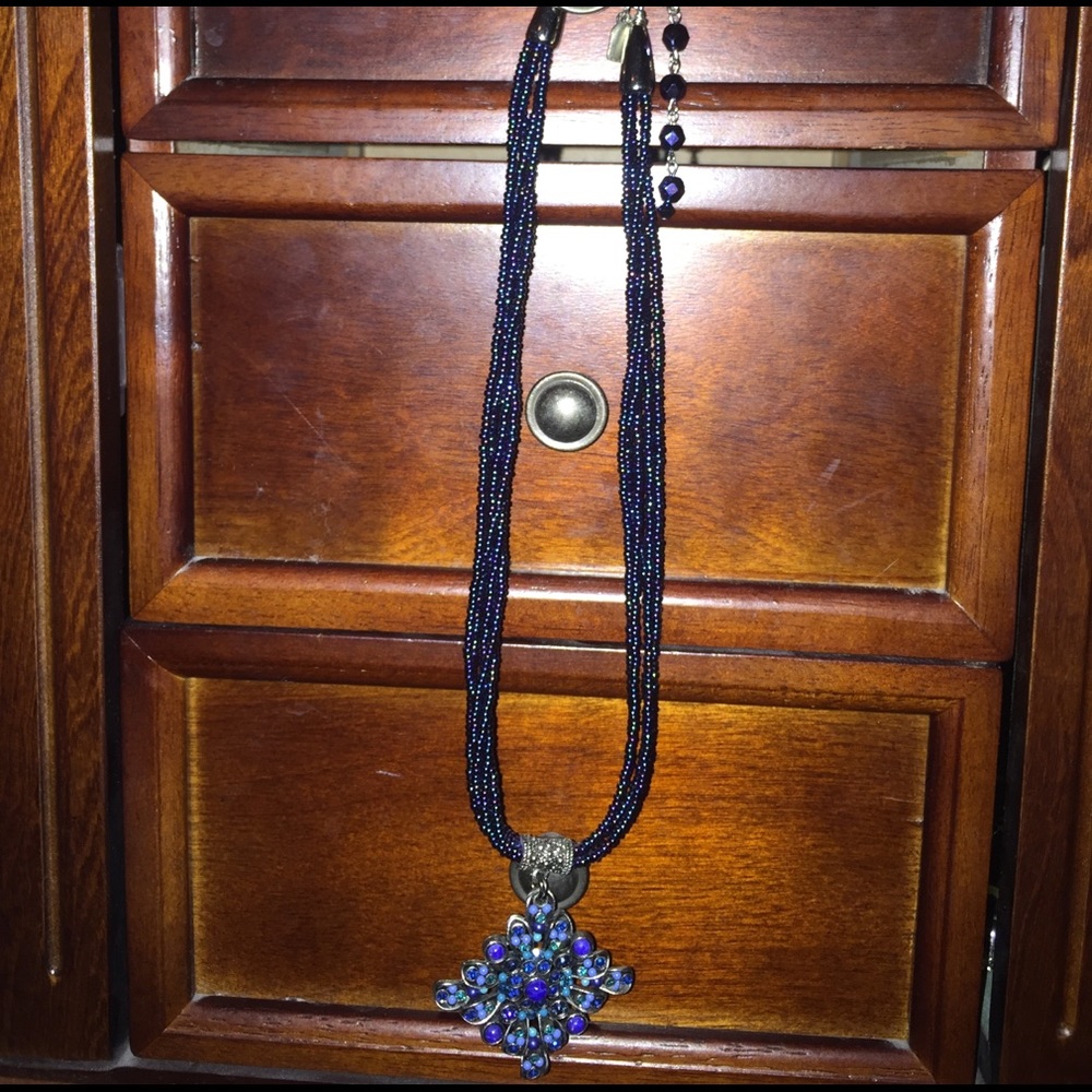 Necklace - Picture 3 of 3