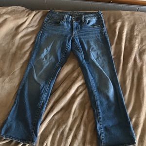American Eagle Crop Jeans