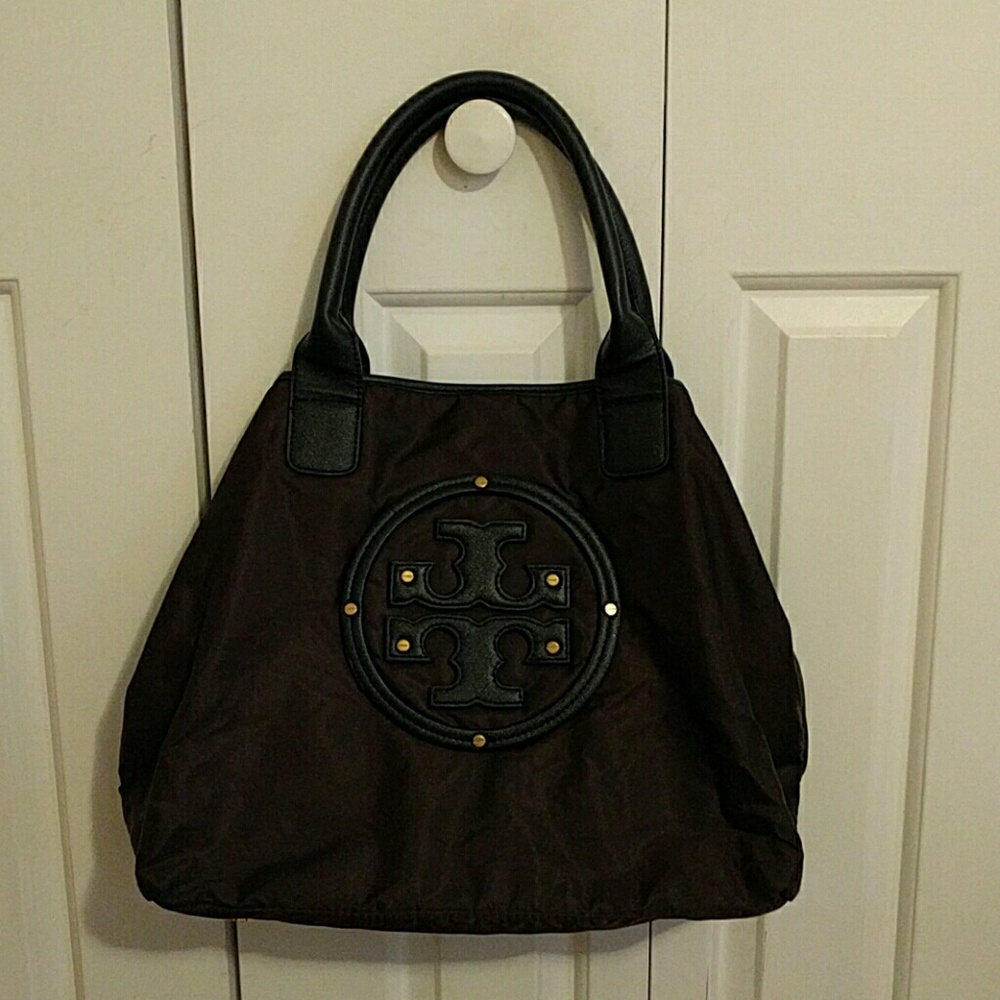 Handbag.