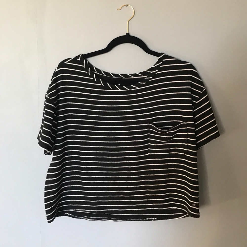 American Eagle Outfitters Cropped Striped Shirt