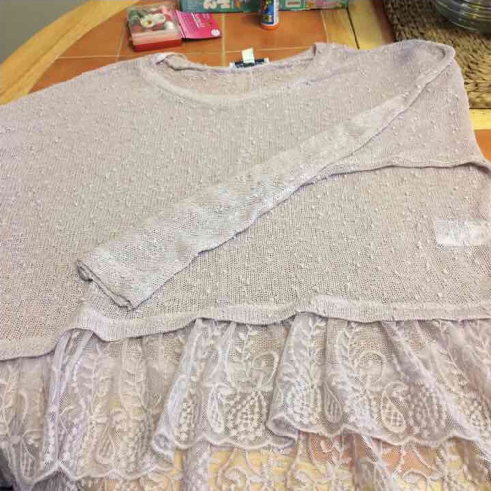 American Eagle sweater