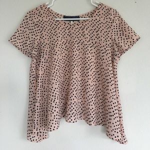 Loose fitting polka dot girly shirt
