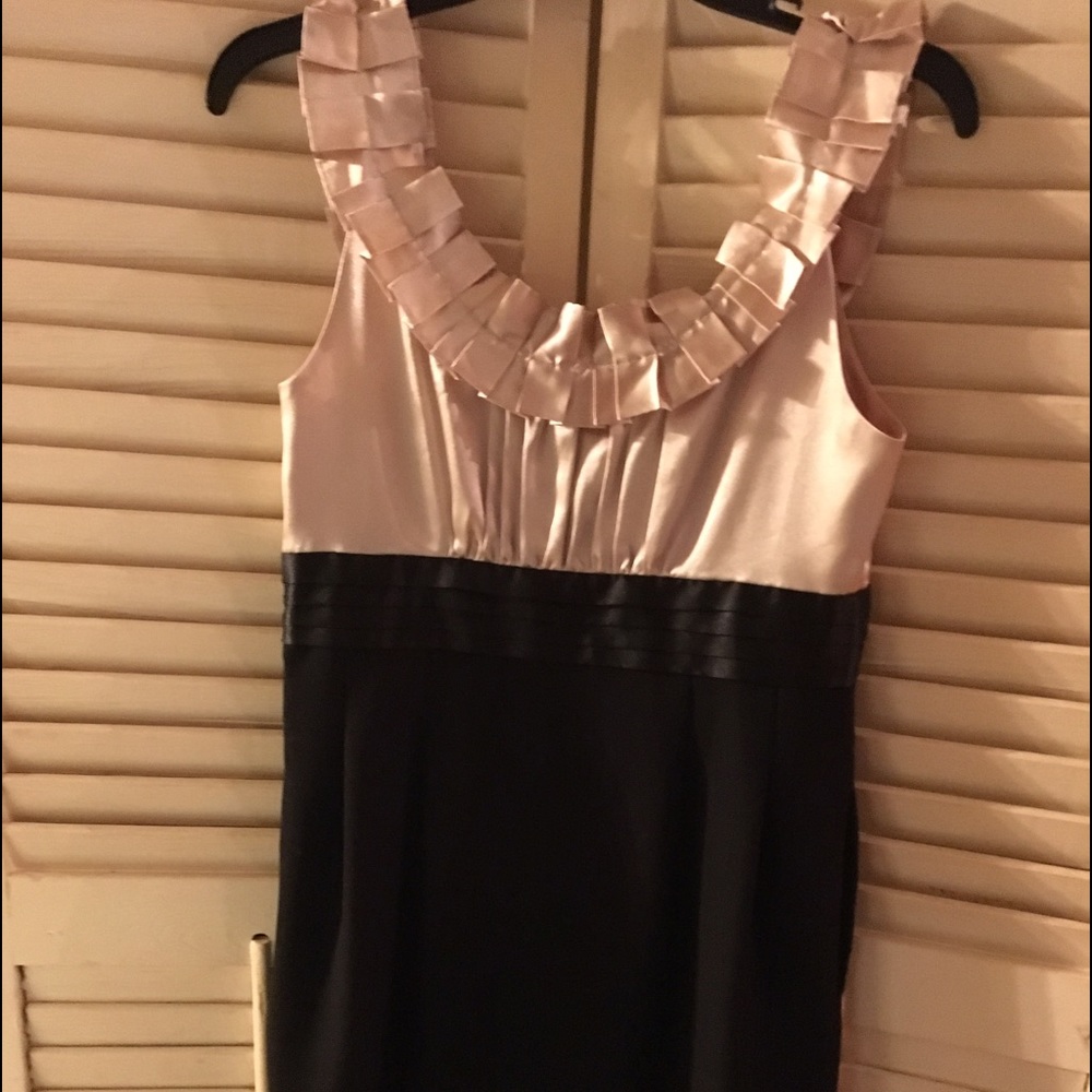 Gold and black party dress!