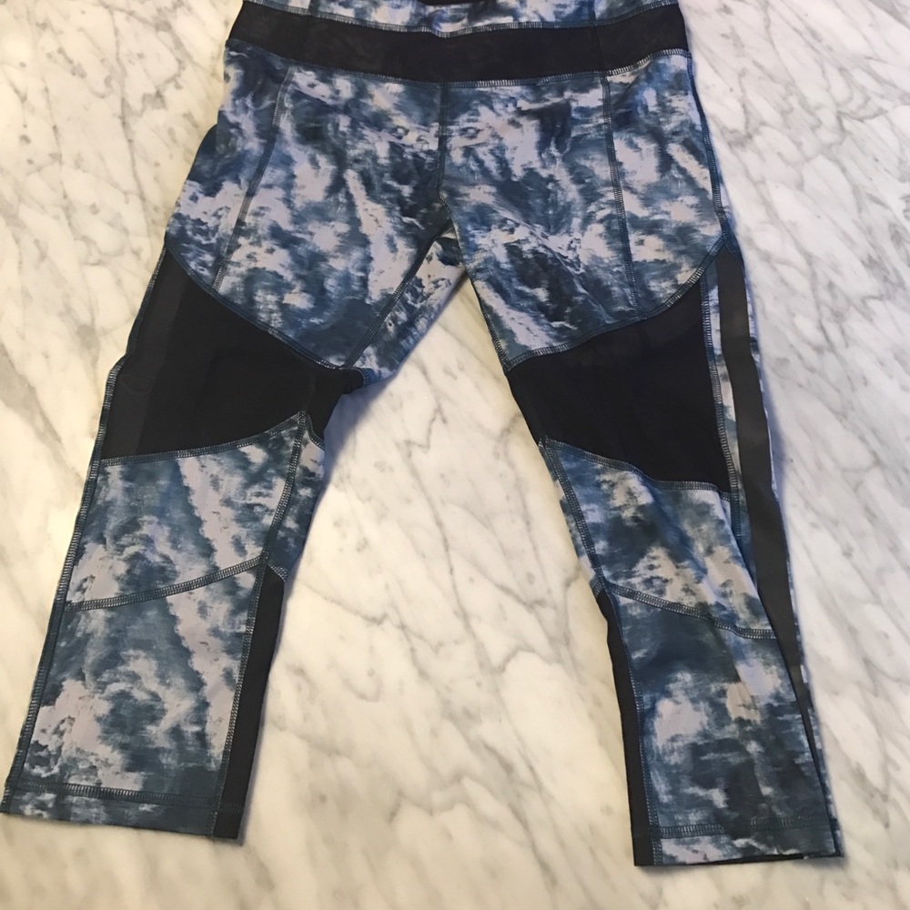 Lululemon Capris