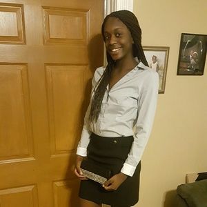 Meet your Posher, Suzanne