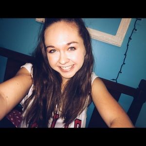 Meet your Posher, Haley