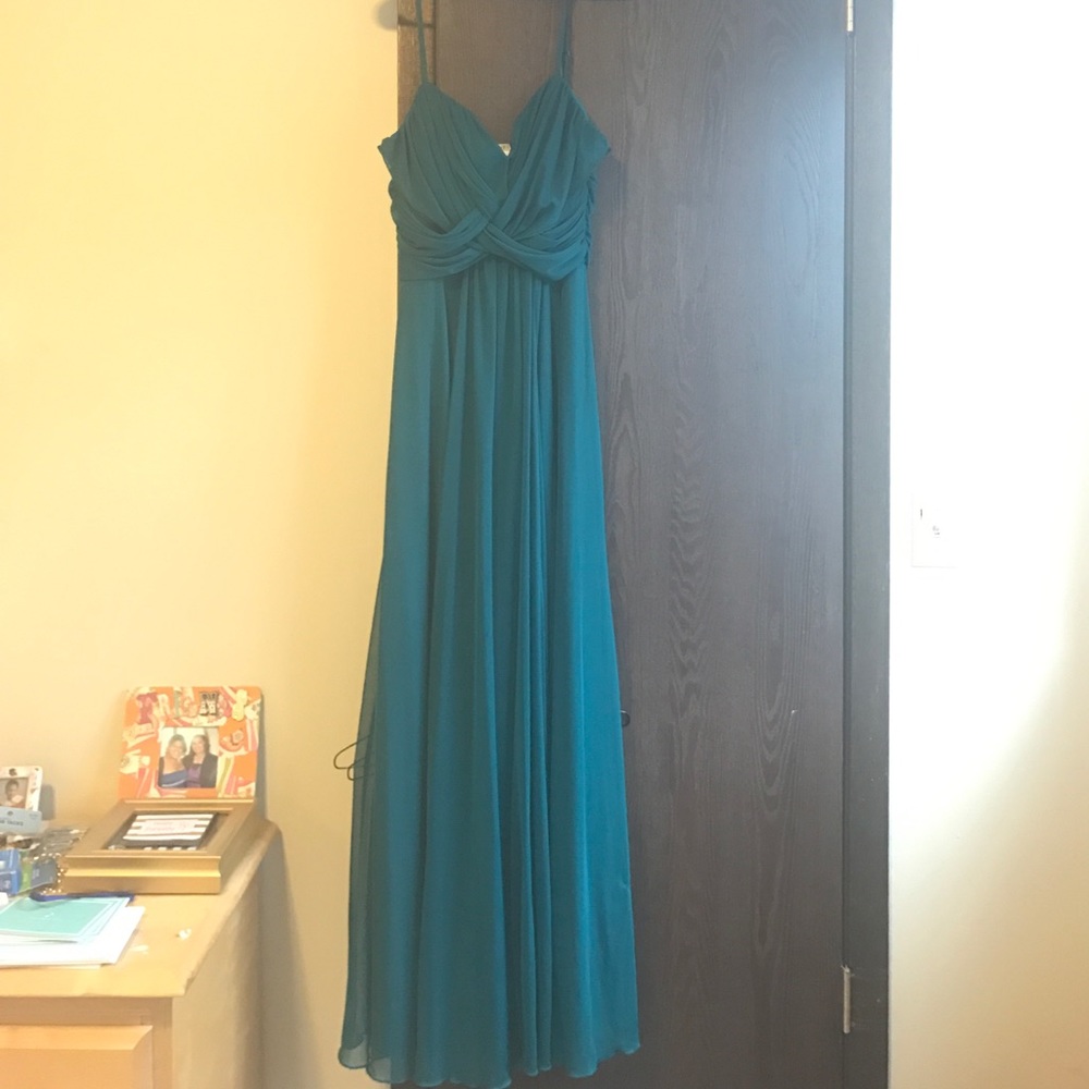 Gorgeous formal dress