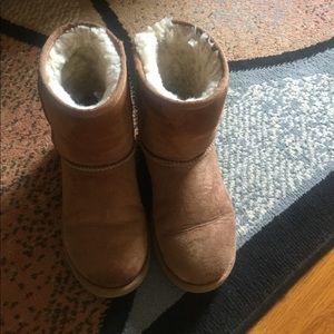LAST CALL!!! Ugg boots
