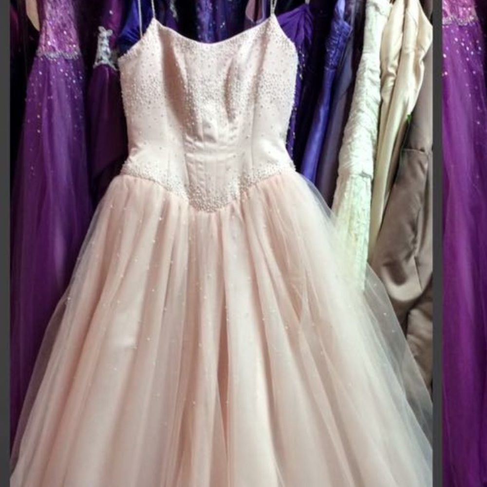 Ball gown