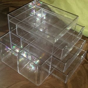 Makeup/storage organizer