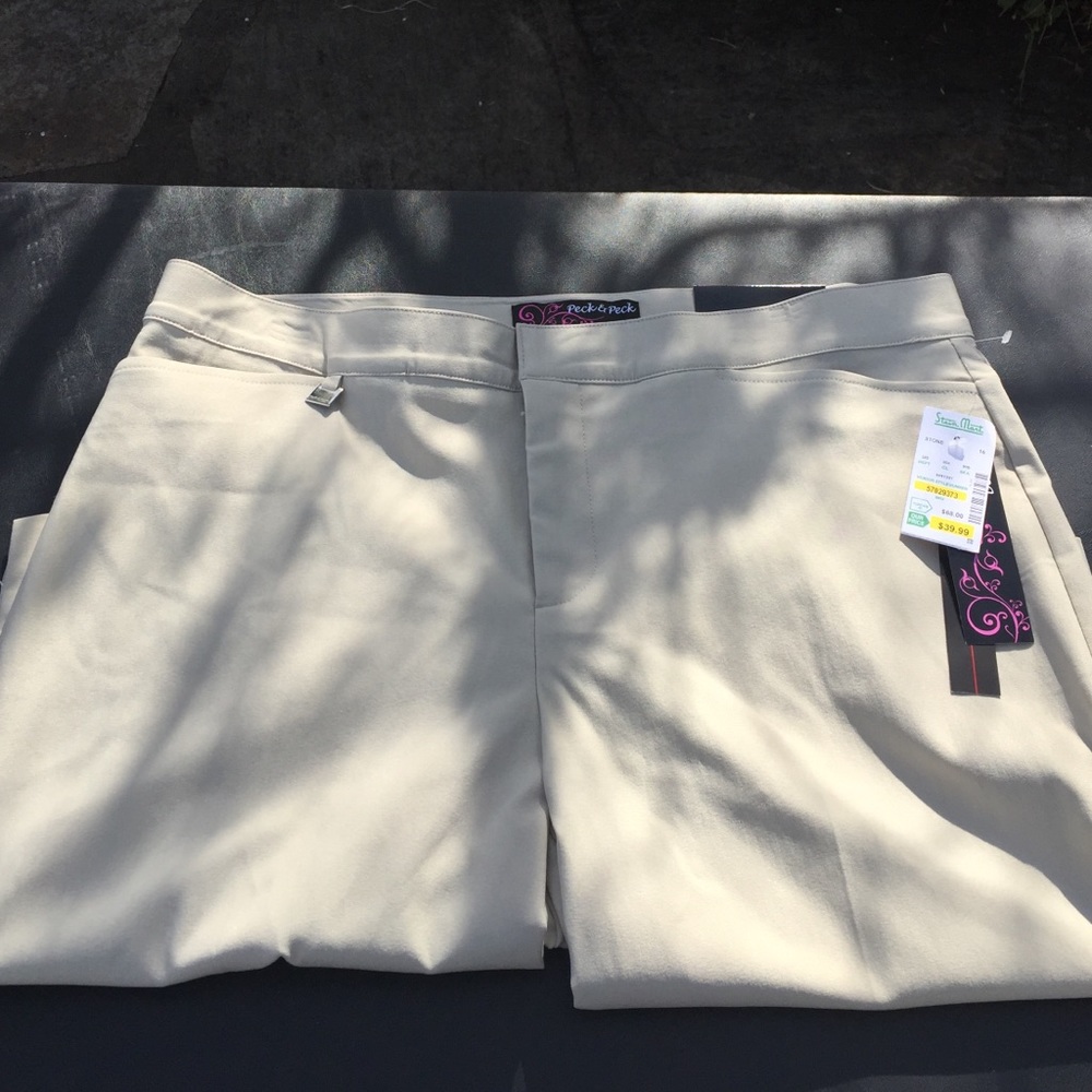 Peck&Peck Bermuda shorts size 16 new