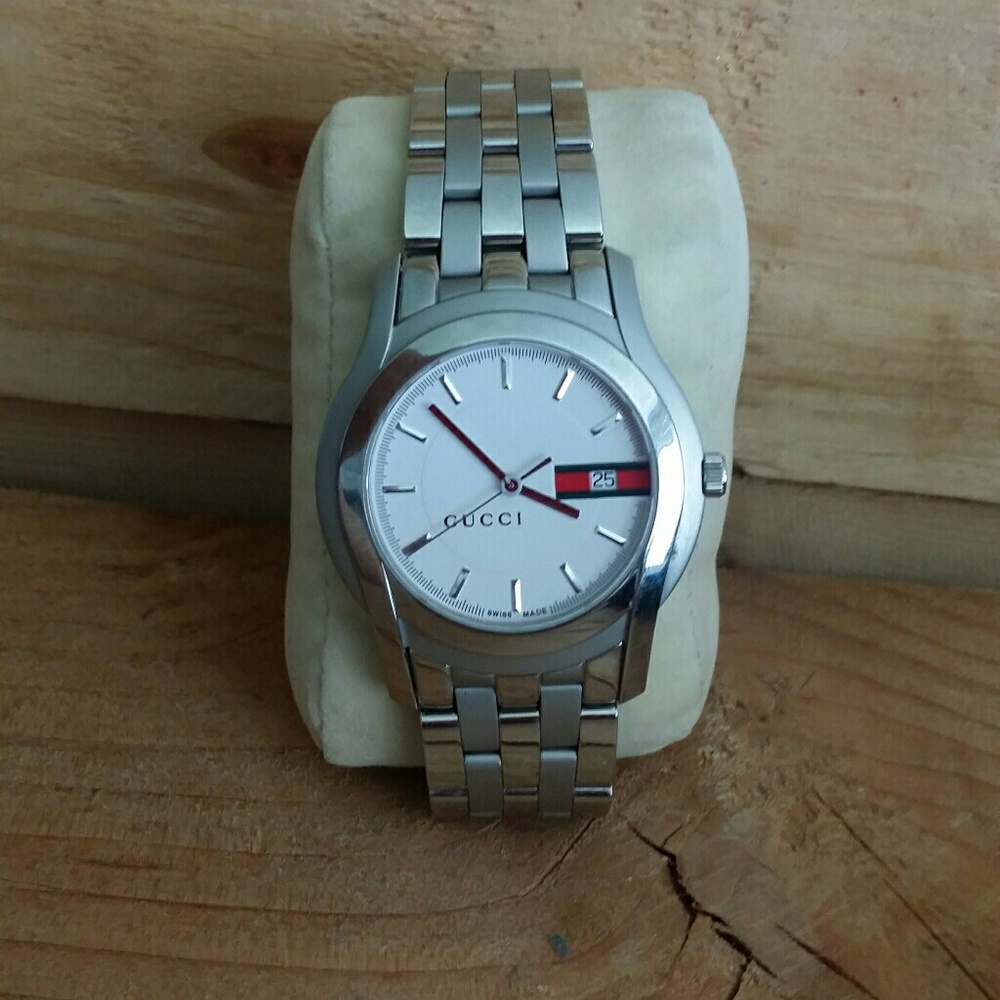 Gucci 5500 Series Ya 055201 womans