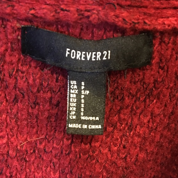 Red cardigan with deep pockets - Picture 2 of 3