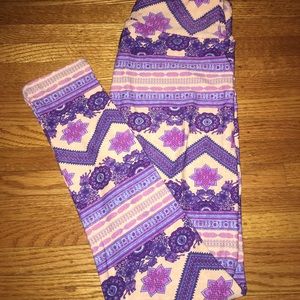 Brand new without tag OS leggings