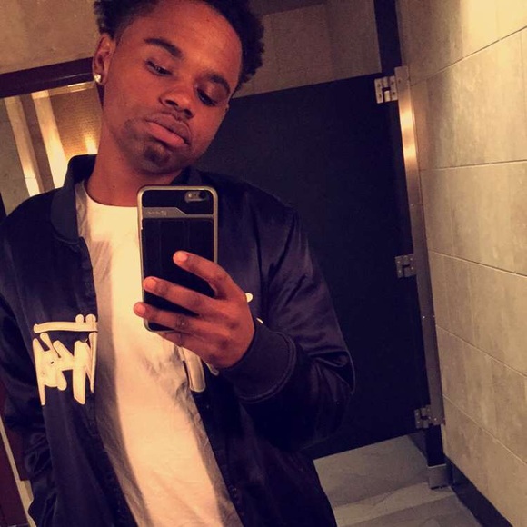 Meet your Posher, Andrew - Picture 1 of 1