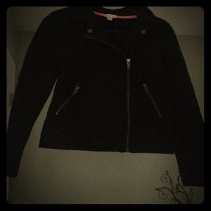 Girls black jacket size: 10/12